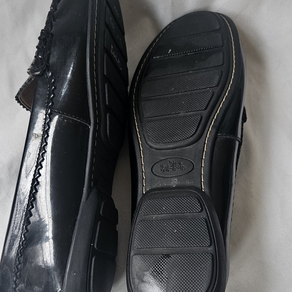 Coach Odette Black Patent Leather Loafers Non Slip Rubber Sole Women's Size 6.5 - Picture 6 of 7